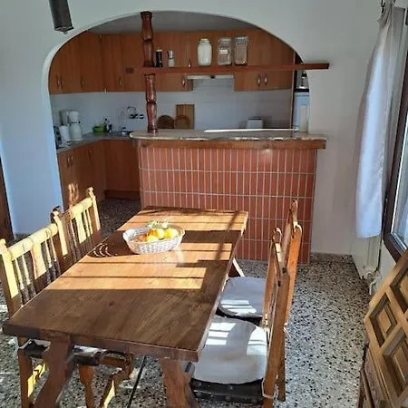 Meerblick Mit Traditionellem Haus * Calp